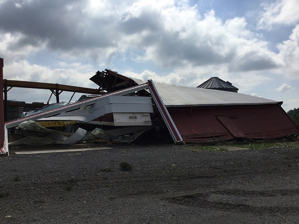 2020aug-derecho-damage-Wakarusa-Indiana.jpg