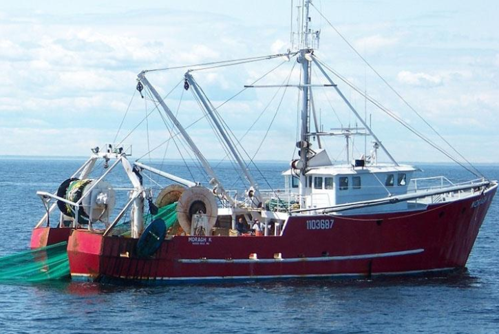 New England commercial fishing vessel.png