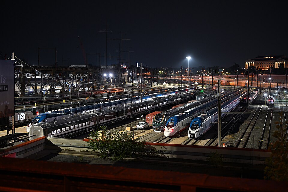 Avelia Liberty and Amtrak Cascade Airos at Race Street Yard in Philadelphia July 2026 3.jpg