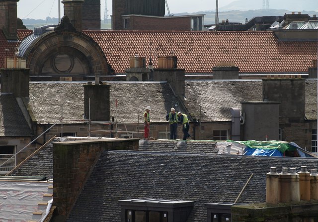 Rooftop work, Edinburgh - geograph.org.uk - 934250.jpg