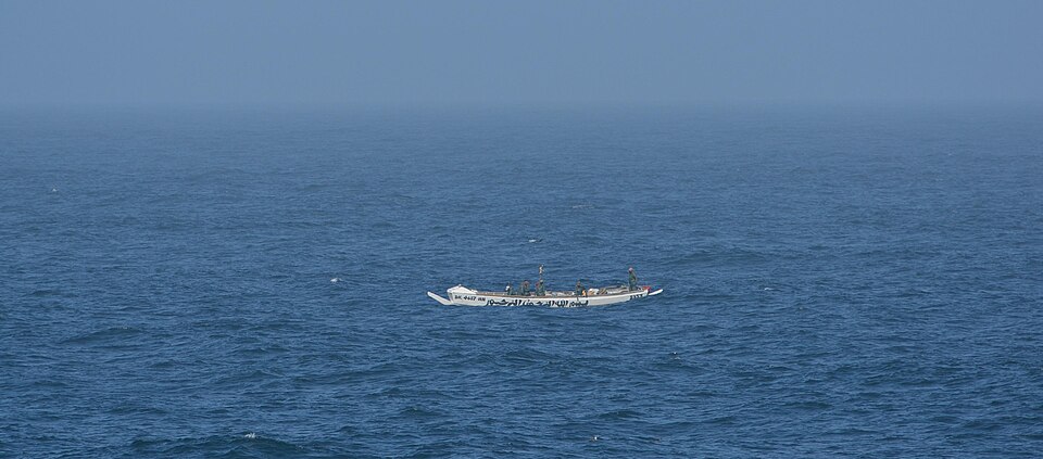 Scènes de pêche en pirogue au Sénégal (Ifremer 00563-67481 - 42118).jpg