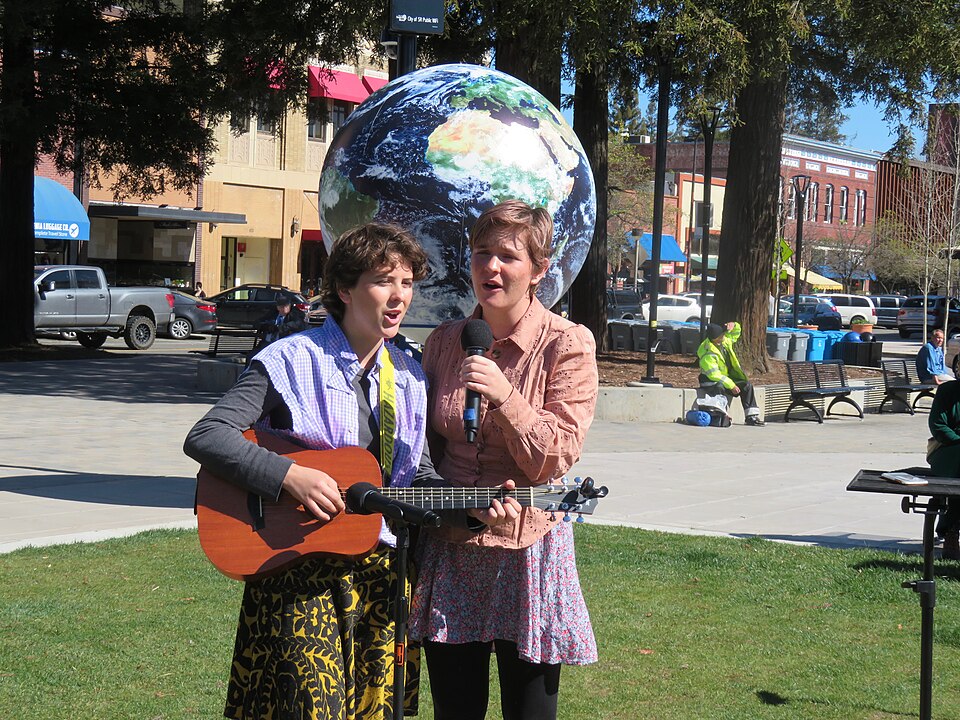 Youth Climate Strike- North Bay - 33521625528.jpg