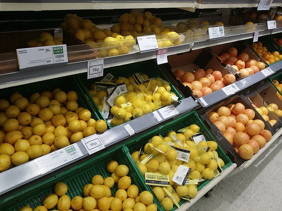 Lemons and grapefruit in Waitrose, North Finchley - geograph.org.uk - 5541927.jpg