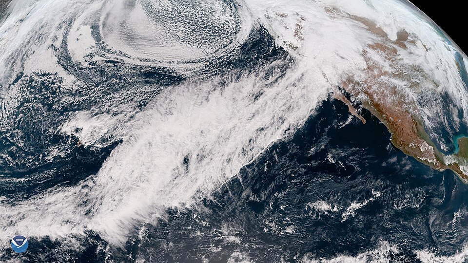 Atmospheric River Soaks California (46422297914).jpg