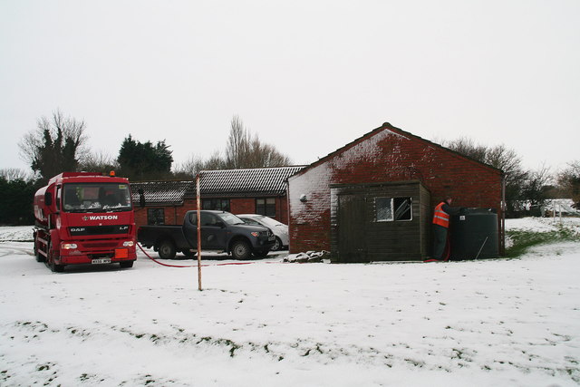 Central heating oil delivery, January 2013 - geograph.org.uk - 3304959.jpg