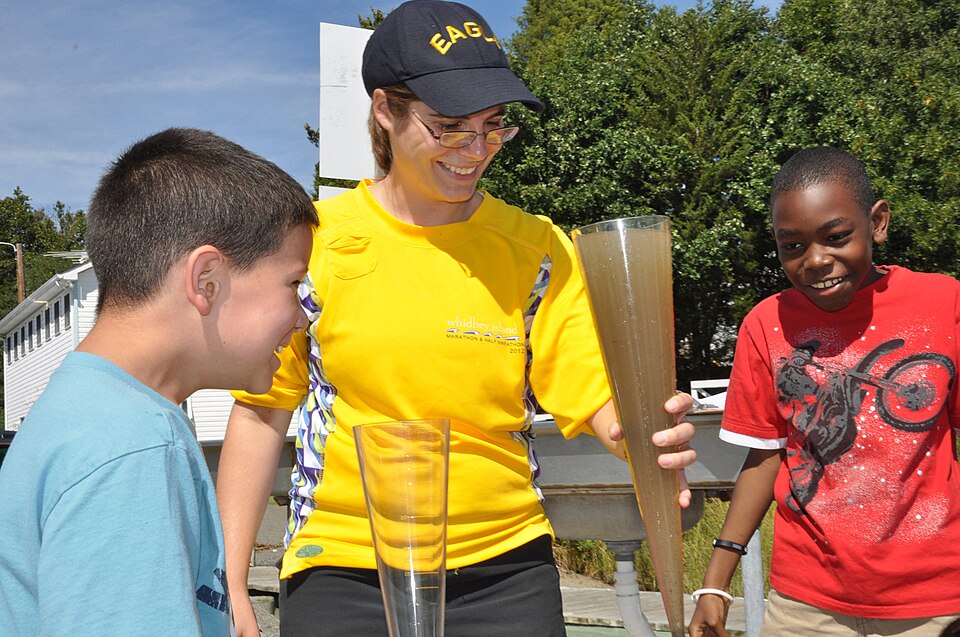 World Water Monitoring Day 120919-N-CE356-004.jpg