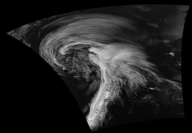 Suomi NPP View of a Strong Midwest Cyclone