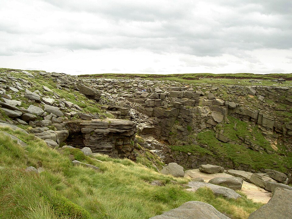 Kinder Downfall at a time of drought - geograph.org.uk - 2237336.jpg