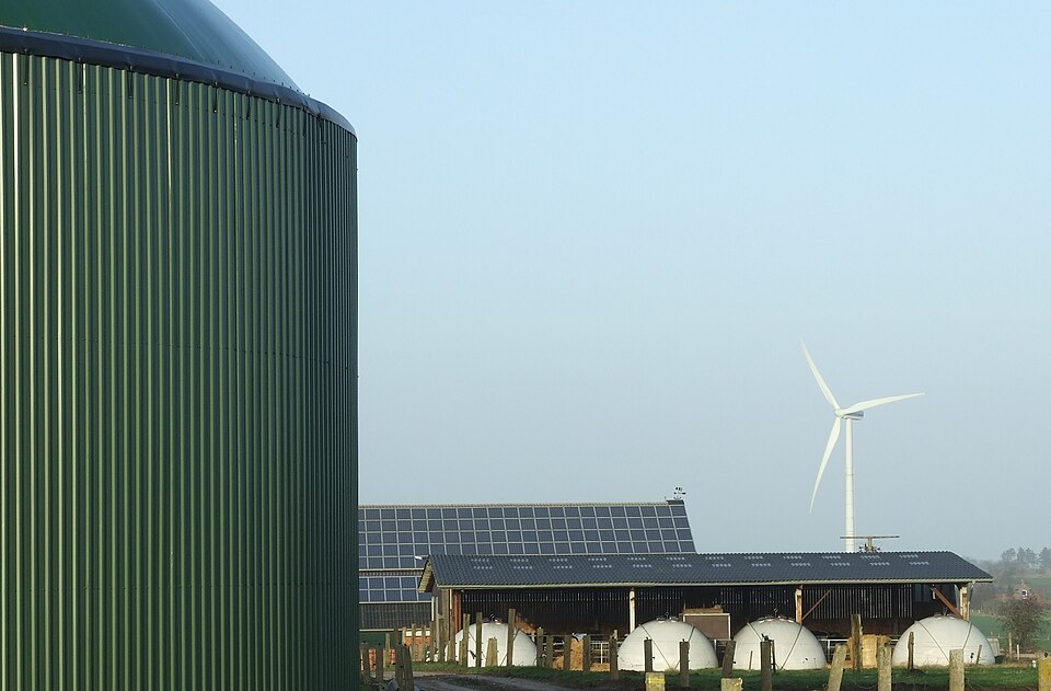 Biogas Photovoltaik Wind.jpg