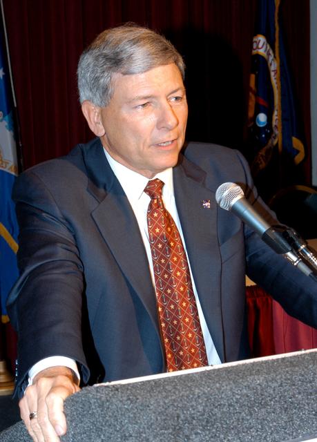 KENNEDY SPACE CENTER, FLA. - At a luncheon during Space Congress Week, Michael Kostelnik, NASA deputy associate administrator for the Space Shuttle and the International Space Station, speaks to luncheon attendees about the future challenges the Agency faces. Held April 29-May 2, 2003, in Cape Canav