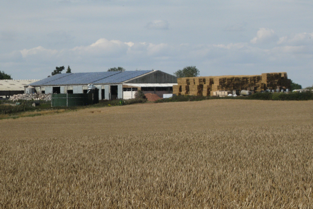 Solar panels on a barn roof, Berry Fields Farm - geograph.org.uk - 2592276.jpg